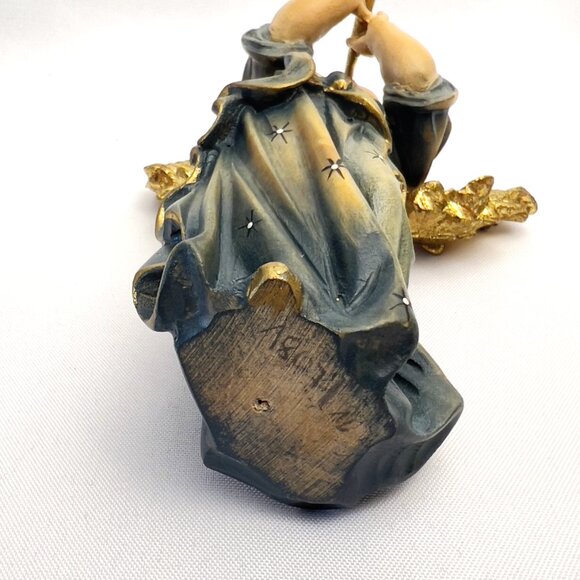 European Hand-Carved Wooden Angel Vintage Figurine Blue Robe Gold Wings 5 ¾” - Picture 6 of 9